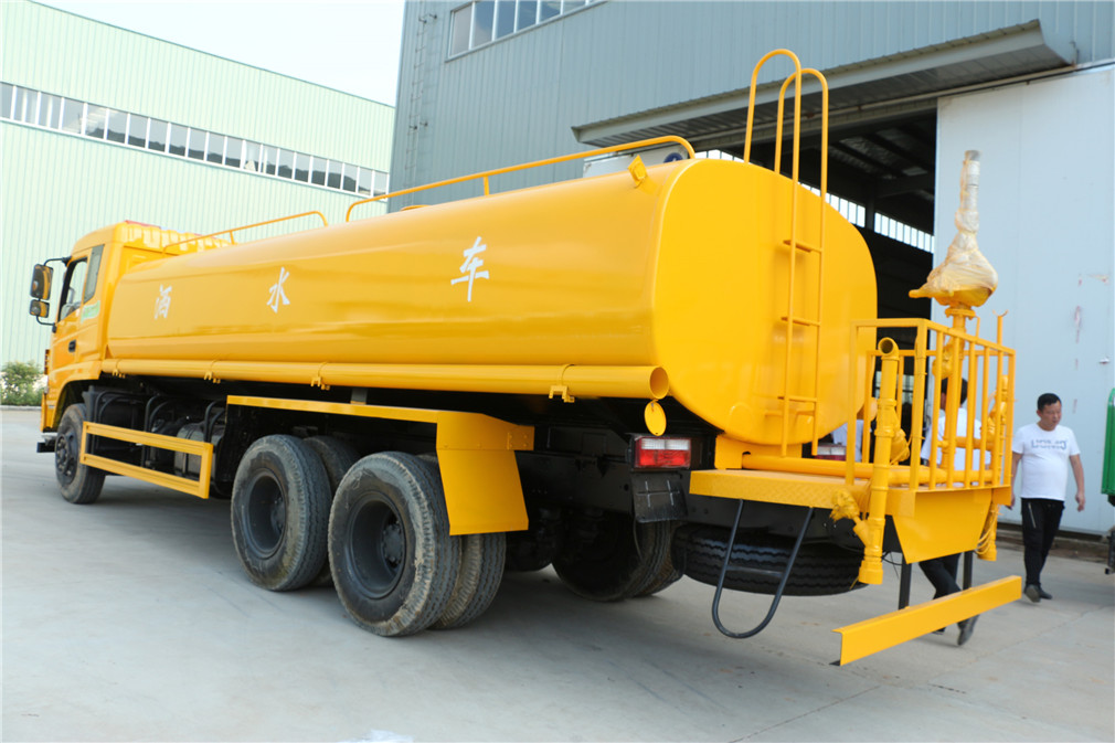 東風特商灑水車（20方）