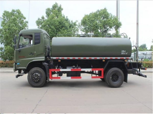 東風四驅消防灑水車